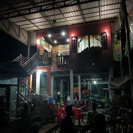 Krong Kracheh Tonle Mekong Homestay מראה חיצוני תמונה