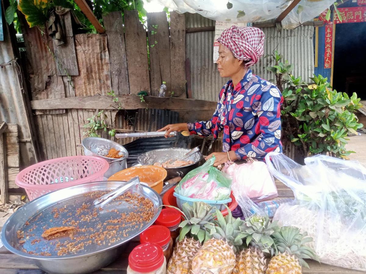 Krong Kracheh Tonle Mekong Homestay מראה חיצוני תמונה